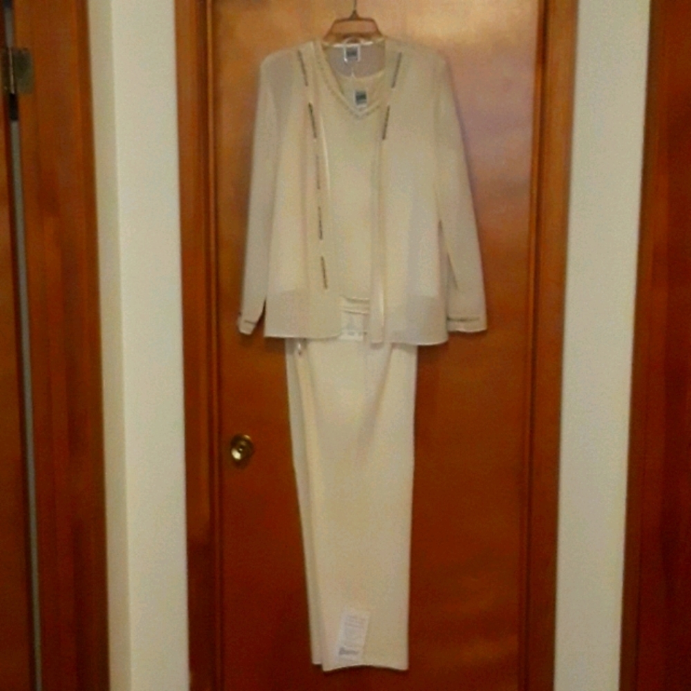 3 Piece Eveningware by KAREN KWONG